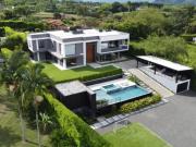 VENTA CASA CAMPESTRE SECTOR CAFELIA CERRITOS PEREIRA