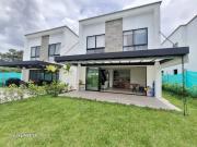 Venta Casa Campestre Sur Armenia Quindio COD:8125047