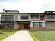 Venta Casa Campestre cerca Liceo Frances, Pereira