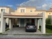Casa en VENTA. en El Castaño Residencial II
