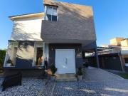 VENTA CASA CATEGORIA VILLA RIVERA INDARTE PILETA