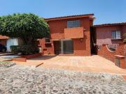 VENTA CASA CENTRO SUR* jardin + cuarto de servicio