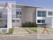 VENTA CASA CERCANIA A AV. TECNOLOGICO METEPEC