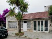Venta Casa Chalet 3 Ambientes AYACUCHO Y CHACO Mar del Plata