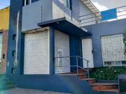 Venta Casa Chalet 4 Ambientes AV. JACINTO PERALTA RAMOS...