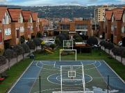 VENTA CASA CHIA CRA 9 ANTIGUA VIA A CAJIA CONJUNTO VILLA...