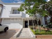 VENTA CASA CIUDAD JARDIN