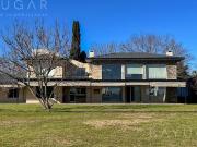 Venta Casa Club de Campo San Francisco, Manzanares APTO...