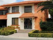 VENTA CASA CLUB GOLF 3 RECAMARAS ESTUDIO, EXCELENTE ZONA...