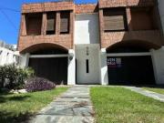 VENTA CASA COLINAS DE V. SARFIELD Frente a Ciudad...