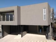 VENTA CASA COLUMBUS V, SAYAVEDRA