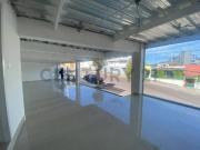 Venta Casa Comercial con 2 Locales sector Batan Alto...