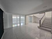Venta Casa Comercial En La Castellana