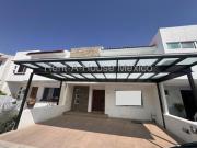 VENTA. Casa con 3 recámaras y cuarto de TV Santa Fe...