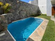 VENTA CASA CON ALBERCA ALTOZANO