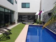 VENTA Casa con ALBERCA en Fracc. Encinos del Vergel...