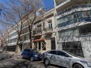 Venta Casa con amplio Local en PB sobre lote propio en...