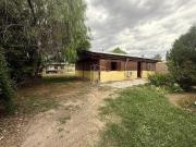 Venta Casa con amplio parque en Barrio Los Antiguos C114