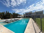 Venta casa con cinco dormitorios, galeria y pileta con...