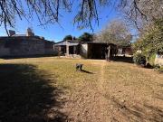 VENTA CASA CON DEPARTAMENTO EN GRANJA DE FUNES