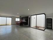 VENTA CASA CON ESTUDIO O RECAMARA EN PLANTA BAJA GRAND...