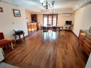 Venta casa con Galpón/Depósito en Av. Provincias Unidas...