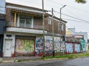 Venta Casa con Garage / Taller Quilmes