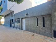 VENTA CASA con GARAGE y PATIO Av. 19 LA PLATA