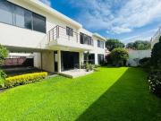 VENTA CASA CON JARDÍN EN EX HACIENDA DE MORILLOTLA...