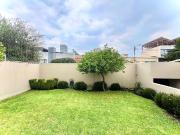 VENTA DE CASA CON JARDÍN EN COLONIA LOMAS DE TECAMACHALCO