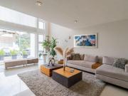 VENTA CASA CON JARDIN ILUMINACION NATURAL BOSQUE ESMERALDA