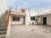 VENTA CASA CON JARDIN LOCAL TERRAZA CASTELAR