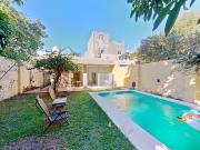 VENTA CASA CON JARDÍN Y PILETA TERRENO PROPIO