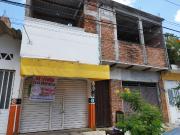 VENTA CASA CON LOCAL COMERCIAL