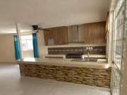 VENTA CASA CON LOCAL COMERCIAL EN HACIENDA EL POTRERO...