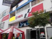 Venta Casa con Local Comercial Vía Principal Popular...