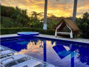 Venta casa con lote en en la vega