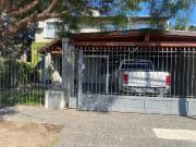 Venta casa con pileta 4 ambientes, Parque Johnston