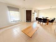 Venta | casa con recamara en planta baja | El Refugio