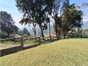 Venta Casa con Terreno Colonia Tovar El Junquito