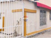 Venta casa con uso comercial cdla. Acacias