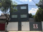 VENTA CASA CON USO DE SUELO, DOS FRENTES Y LOCAL, BENITO...