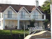 VENTA casa con vistas y salida al Río