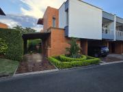 VENTA CASA CONDOMINIO CIUDAD JARDIN RECIBEN CARROS ALTA...