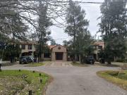 VENTA CASA. CONDOS UGARTECHE 1200 BIS, FISHERTON,...
