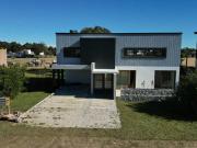 VENTA CASA COSTA ESMERALDA ECUESTRE 6 AMBIENTES