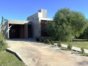 VENTA CASA COUNTRY LOS PASOS GOLF DE 3 DORMITORIOS
