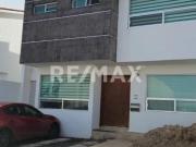 VENTA CASA CUMBRES DEL LAGO JURIQUILLA