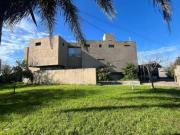 Venta casa 3 Dormitorios con jardín Hostal Del Sol...