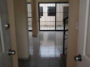 VENTA CASA DE 2 PLANTAS Y 3 RECÁMARAS EN FRACCIONAMIENTO...